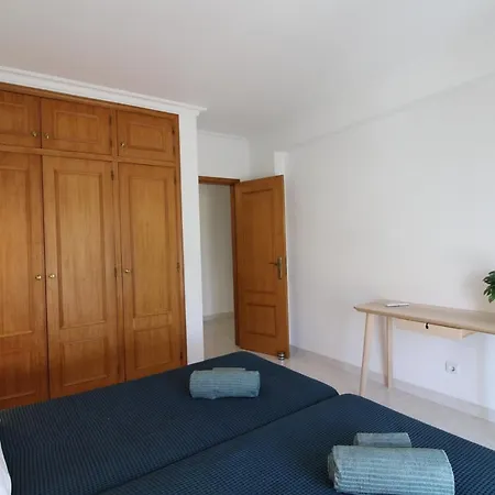 Apartment Beauty By The Sea *